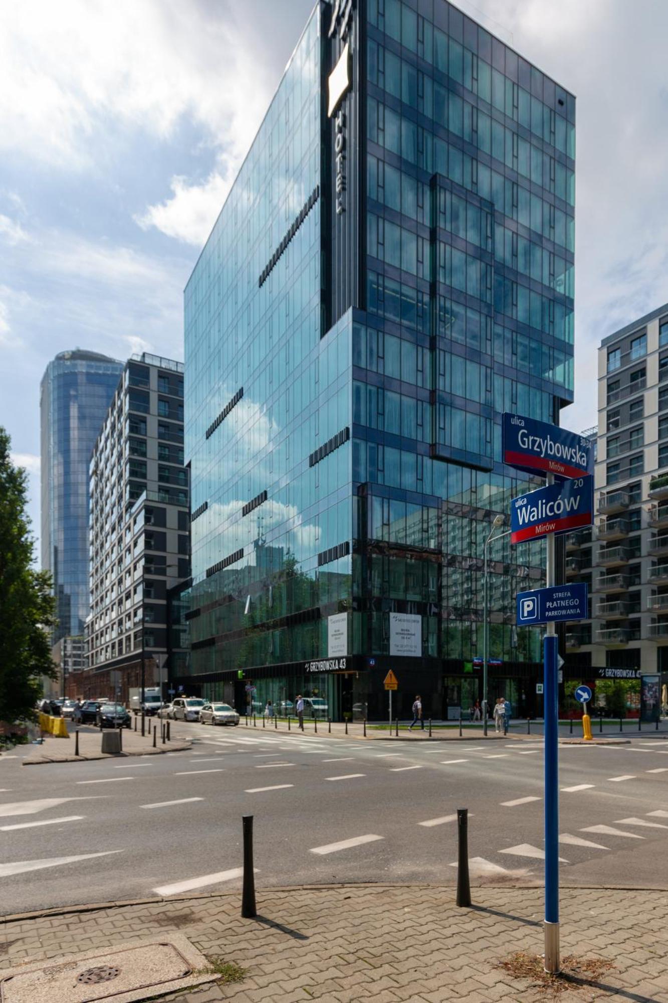 Luxury Mennica By Renters Prestige Warszawa